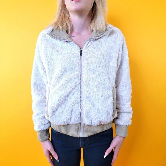 2014 Patagonia Fuzzy Fleece Cream White Parka Jacket - S - Picture 8 of 12